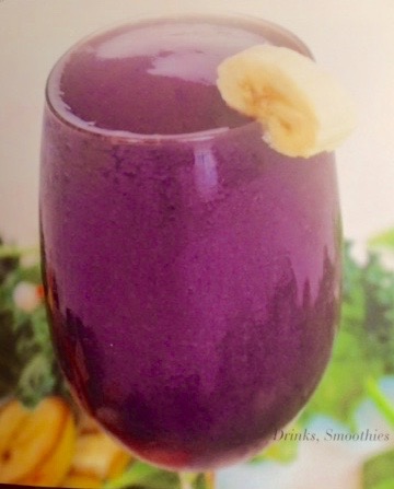 Meatless Monday- Bella’s All Star Berry Smoothie
